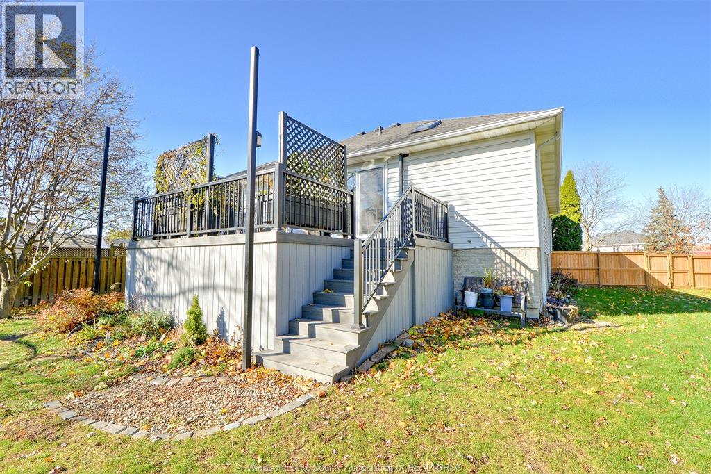 1633 Cherrywood Street, Lakeshore, Ontario  N0R 1A0 - Photo 41 - 25028827