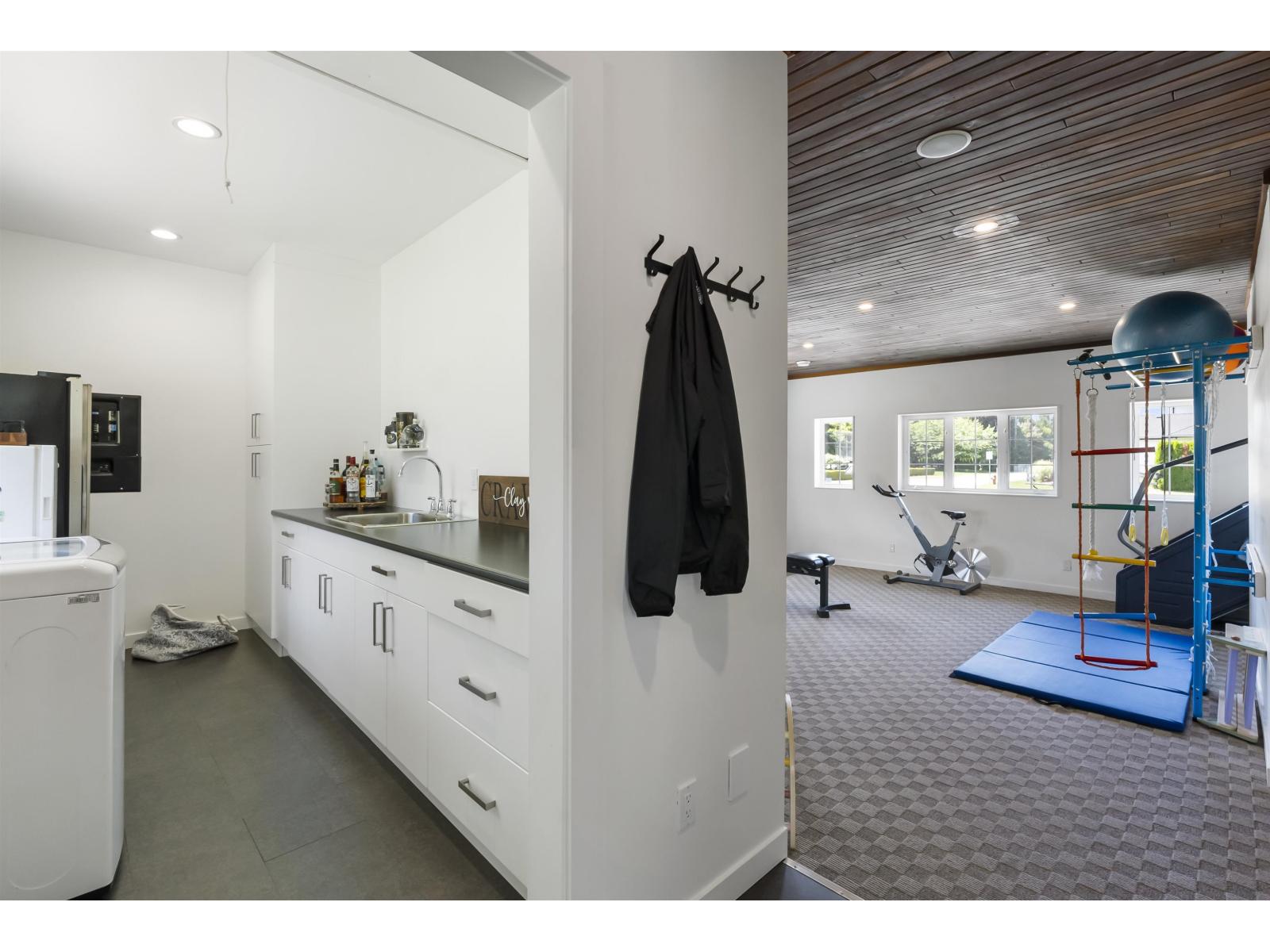 5564 238 Street, Langley, British Columbia  V2Z 2P1 - Photo 27 - R3069883