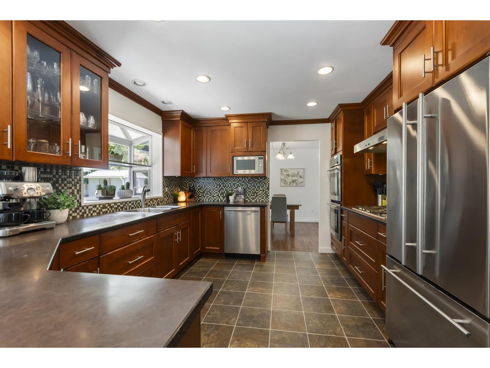 5564 238 Street, Langley, British Columbia  V2Z 2P1 - Photo 9 - R3069883