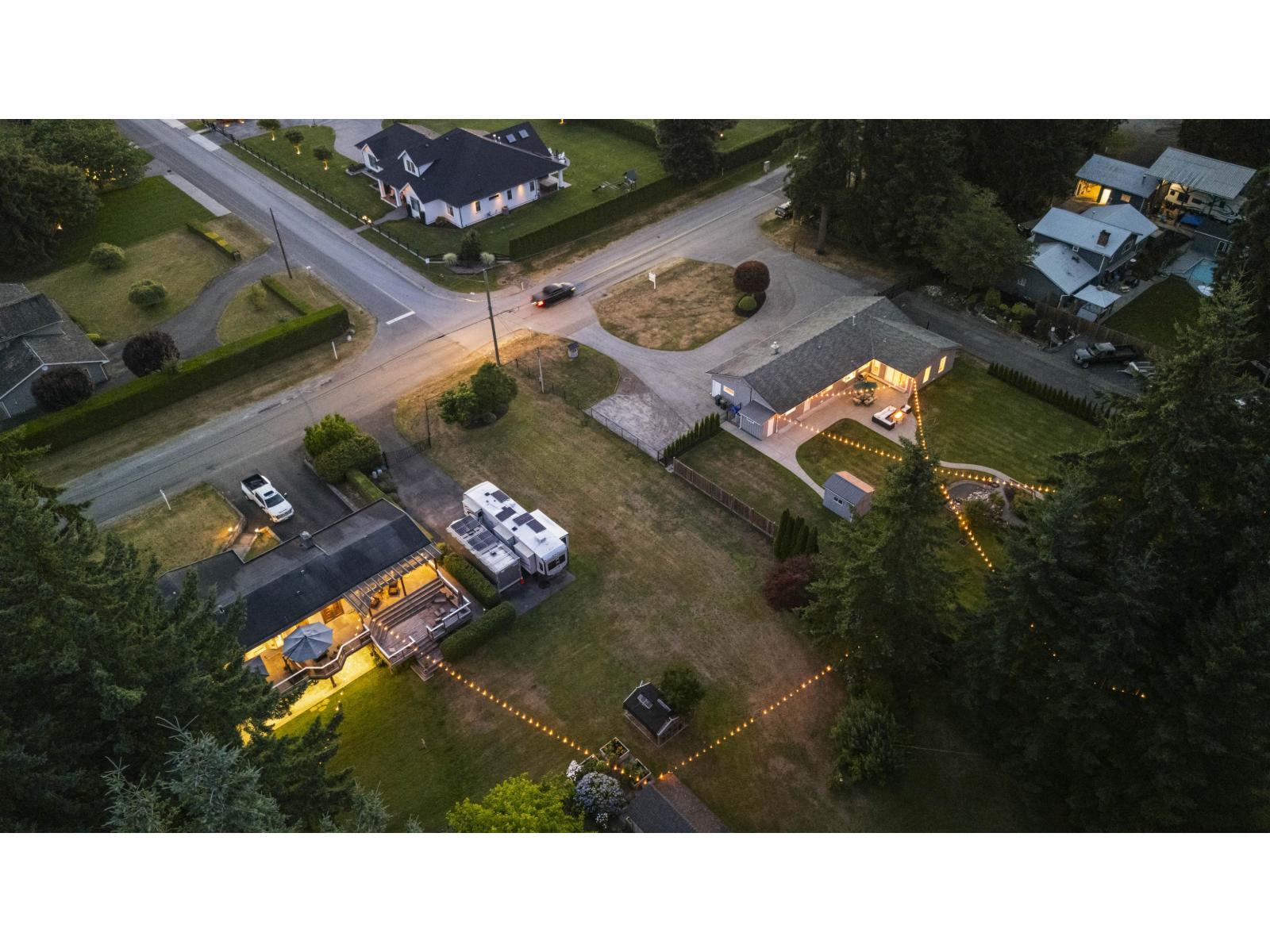 5564 238 Street, Langley, British Columbia  V2Z 2P1 - Photo 40 - R3069883