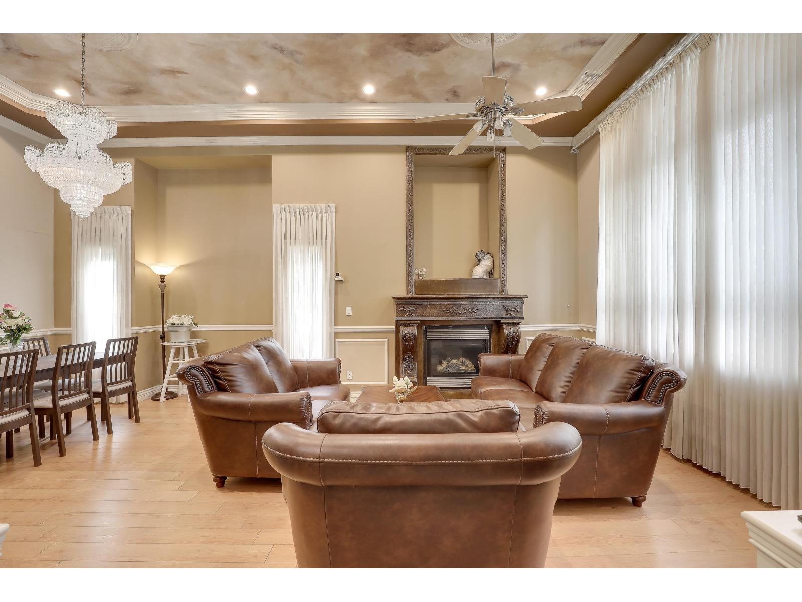 14078 68 Avenue, Surrey, British Columbia  V3W 2H2 - Photo 5 - R3070200