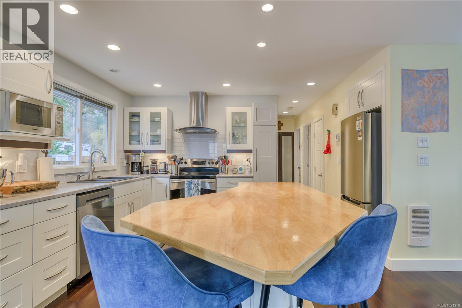 7730 Daphne St, Port Hardy, British Columbia V0N 2P0 - Photo 7 - 1021148