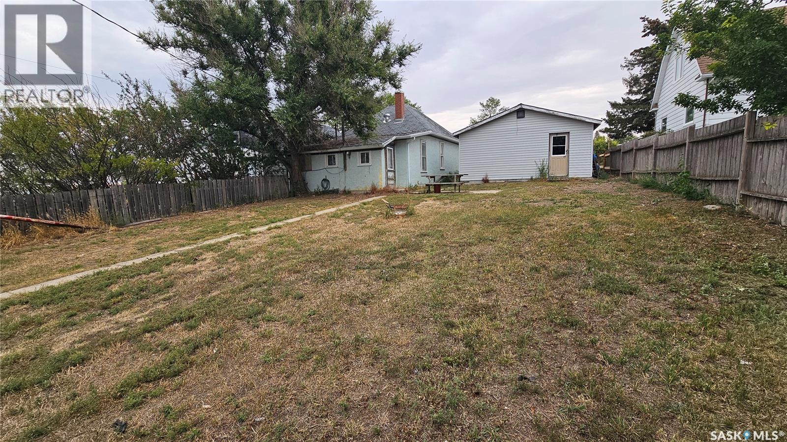 2470 Proton Avenue, Gull Lake, Saskatchewan  S0N 1A0 - Photo 24 - SK024729