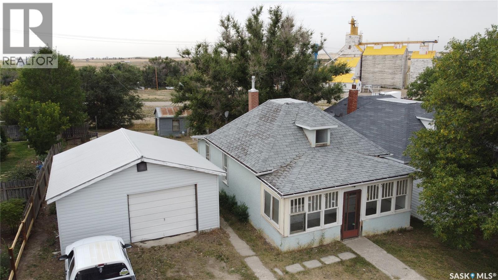 2470 Proton Avenue, Gull Lake, Saskatchewan  S0N 1A0 - Photo 31 - SK024729