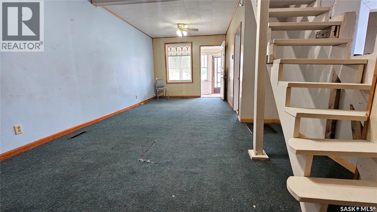 2470 Proton Avenue, Gull Lake, Saskatchewan  S0N 1A0 - Photo 5 - SK024729