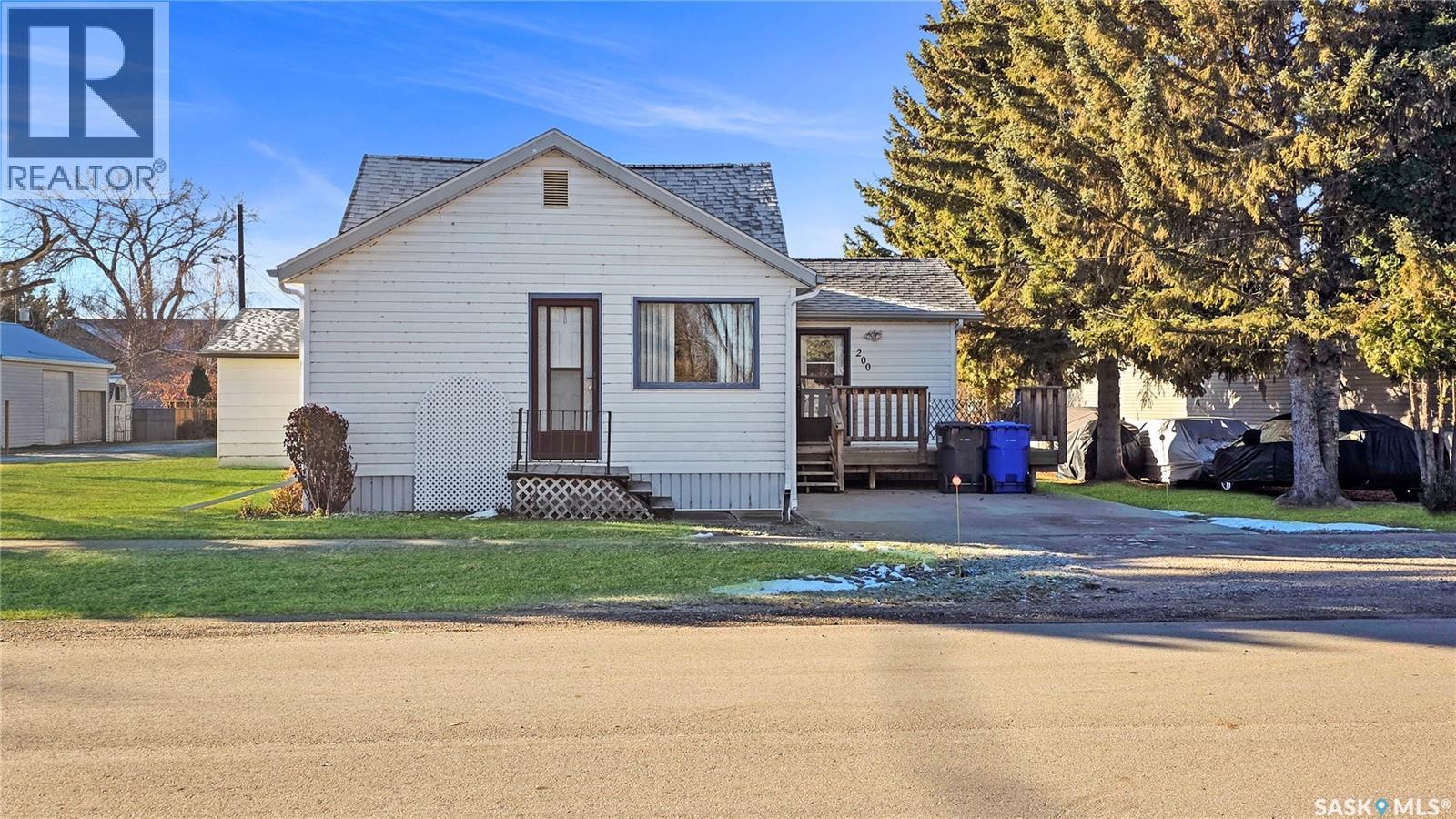 200 Montreal AVENUE, Saltcoats, Saskatchewan