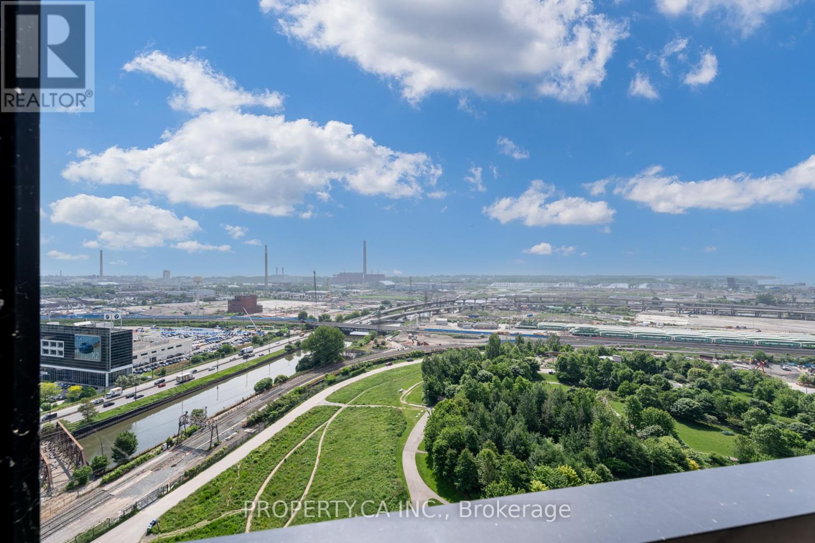 1907 - 170 Bayview Avenue, Toronto, Ontario  M5A 0M4 - Photo 24 - C12578210