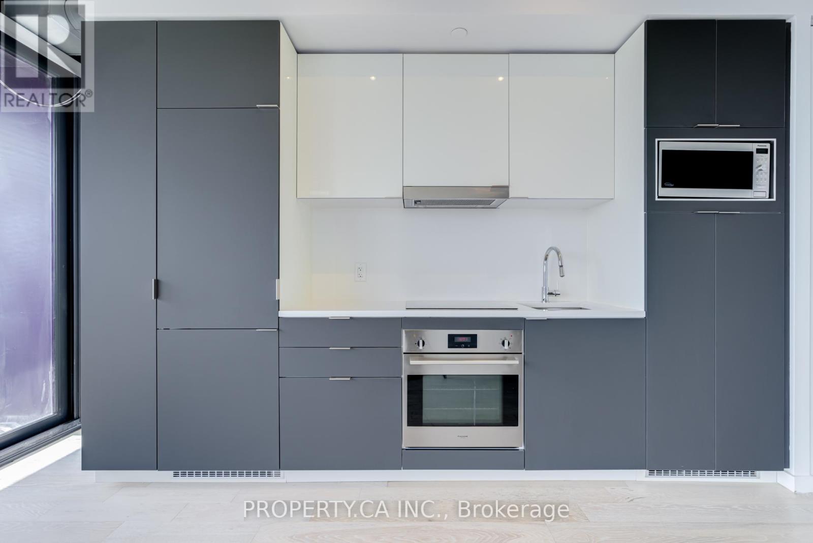 1907 - 170 Bayview Avenue, Toronto, Ontario  M5A 0M4 - Photo 9 - C12578210