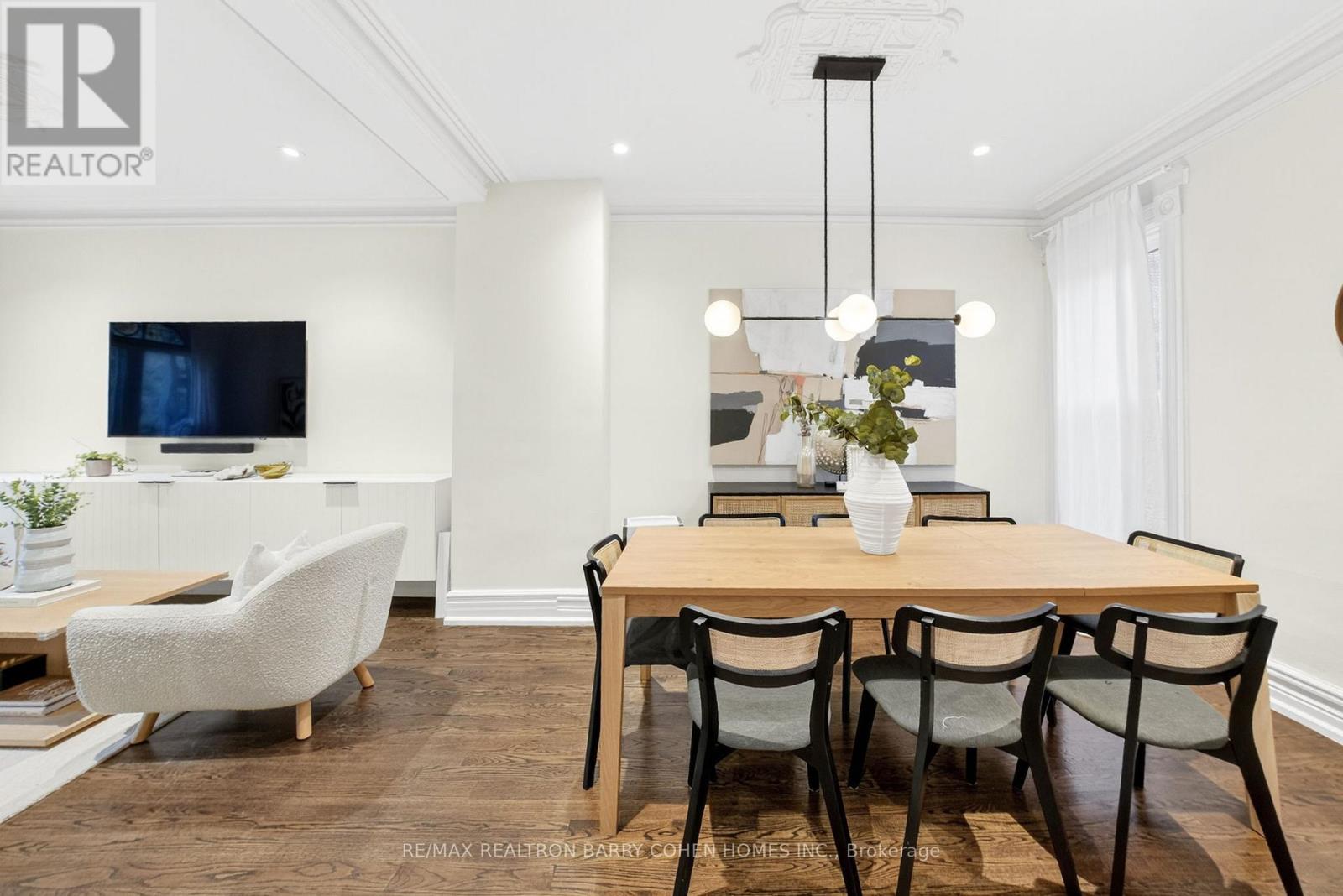 198 Macpherson Avenue, Toronto, Ontario  M5R 1W8 - Photo 6 - C12578228