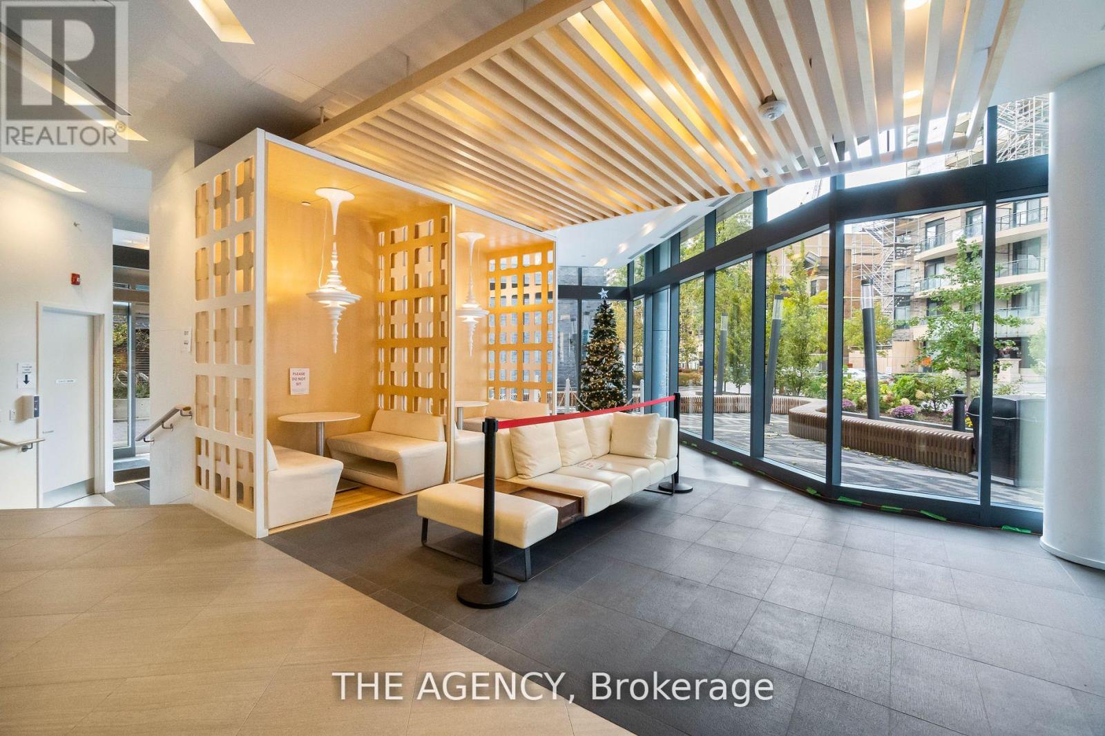 5110 - 45 Charles Street E, Toronto, Ontario  M4Y 1S2 - Photo 4 - C12578364