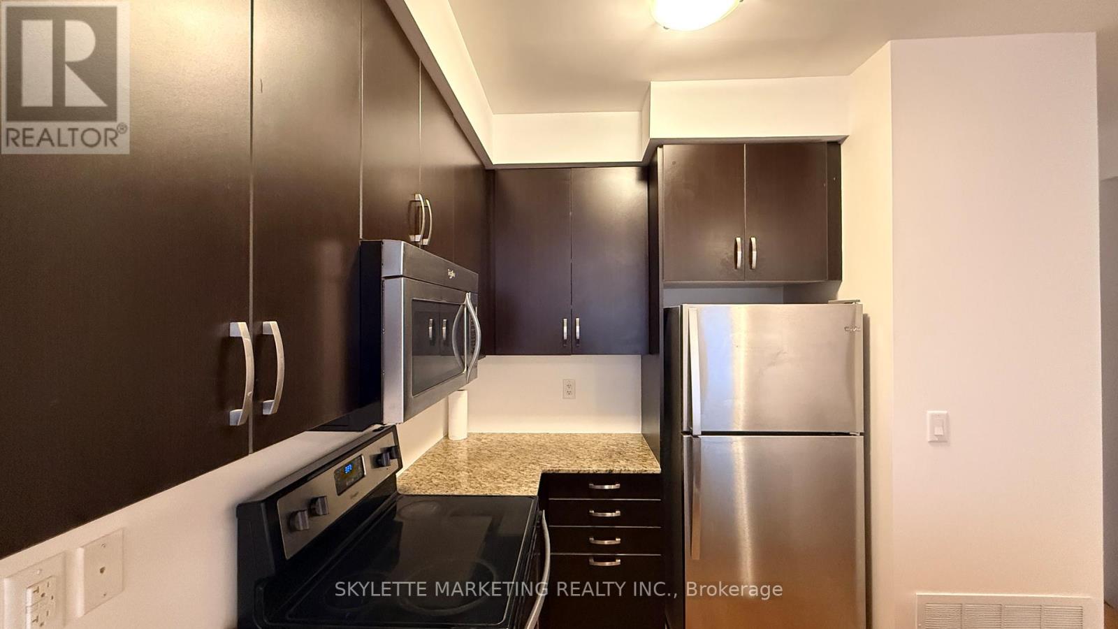 108 - 23 Eldora Avenue, Toronto, Ontario  M2M 1R3 - Photo 10 - C12578432