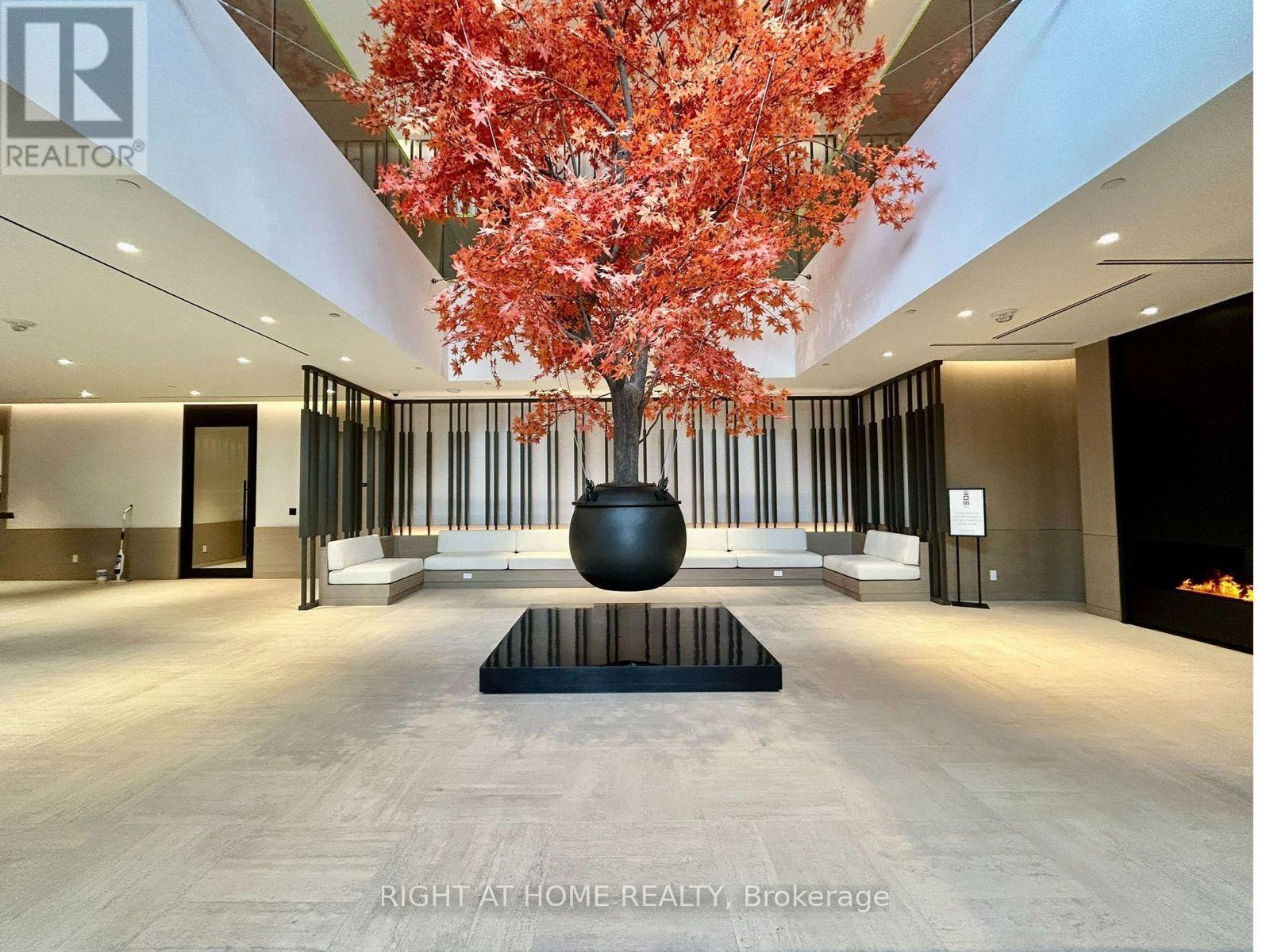 4211 - 4015 The Exchange, Mississauga, Ontario  L5B 0N9 - Photo 5 - W12577360