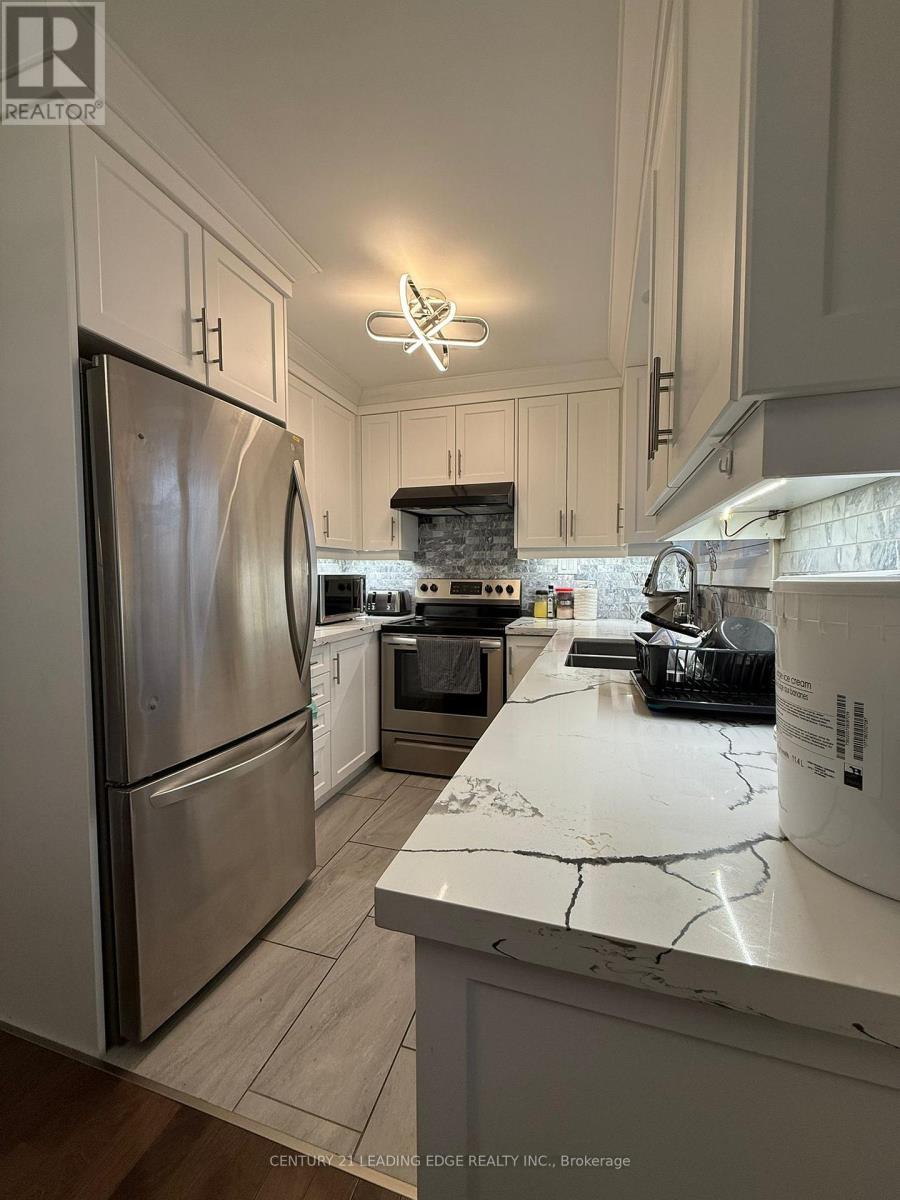 Upper - 714 Greenoch Court, Oshawa, Ontario  L1J 6H4 - Photo 5 - E12578340