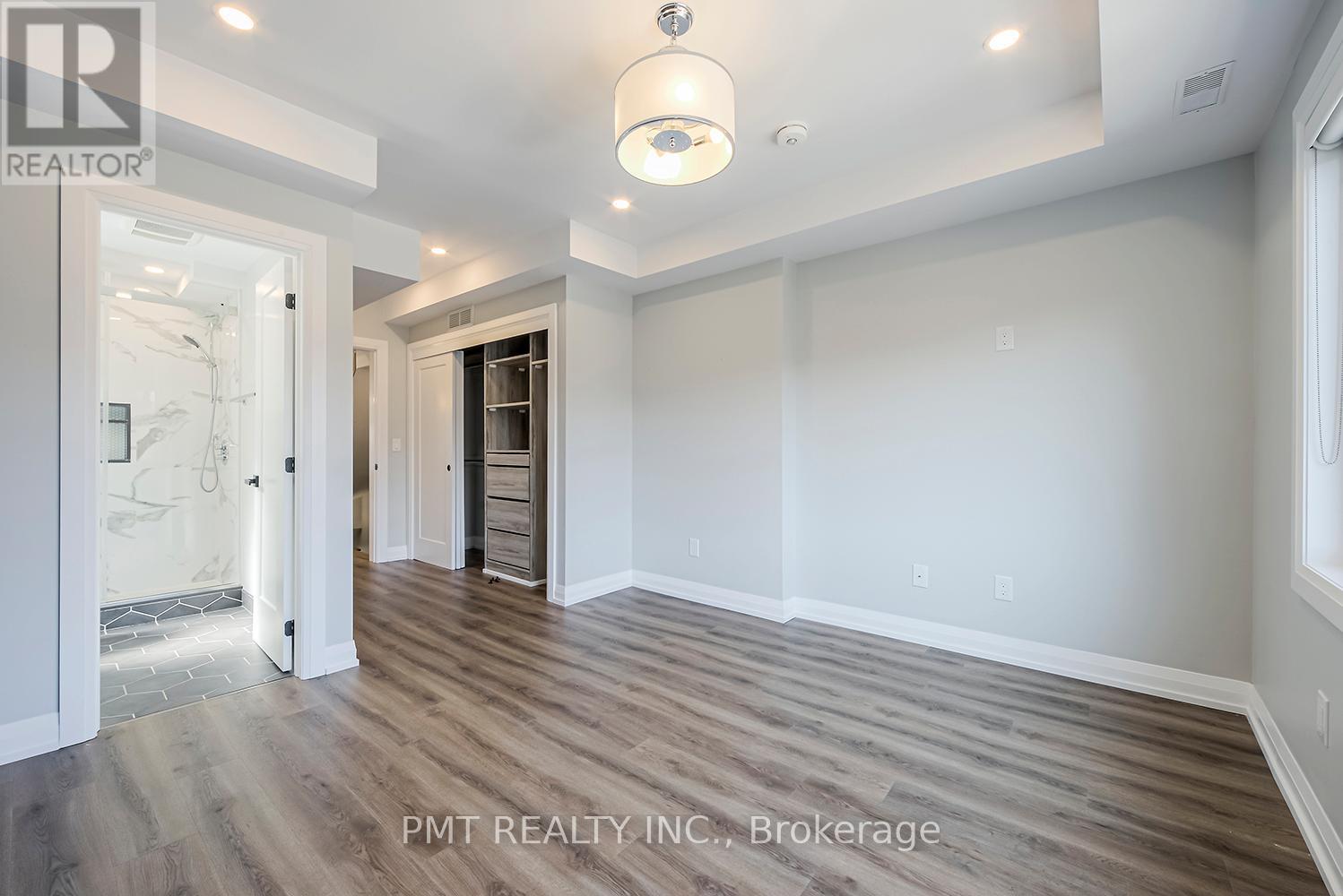 A - 17 Lockwood Road, Toronto, Ontario  M4L 3M7 - Photo 17 - E12578418