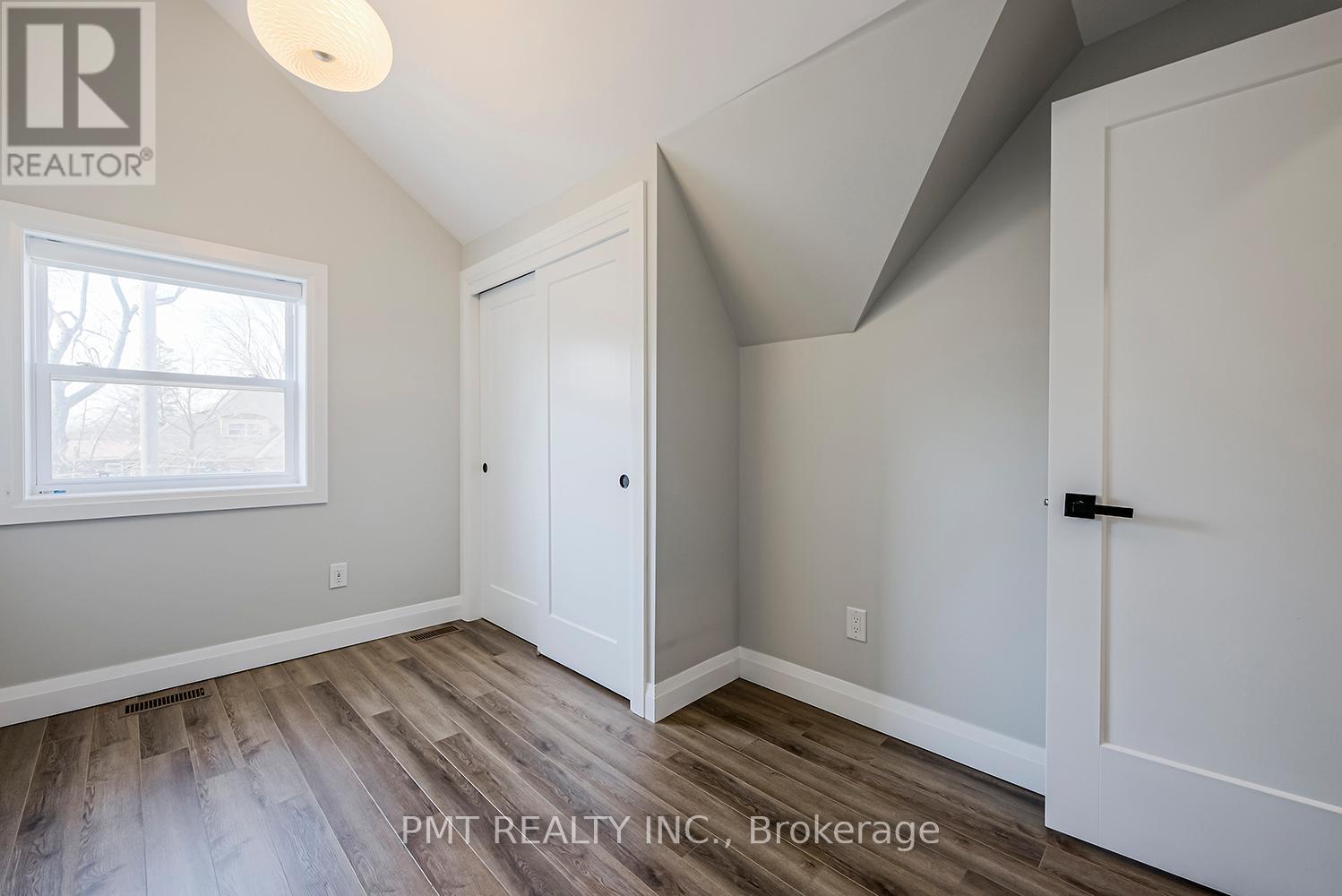 A - 17 Lockwood Road, Toronto, Ontario  M4L 3M7 - Photo 20 - E12578418