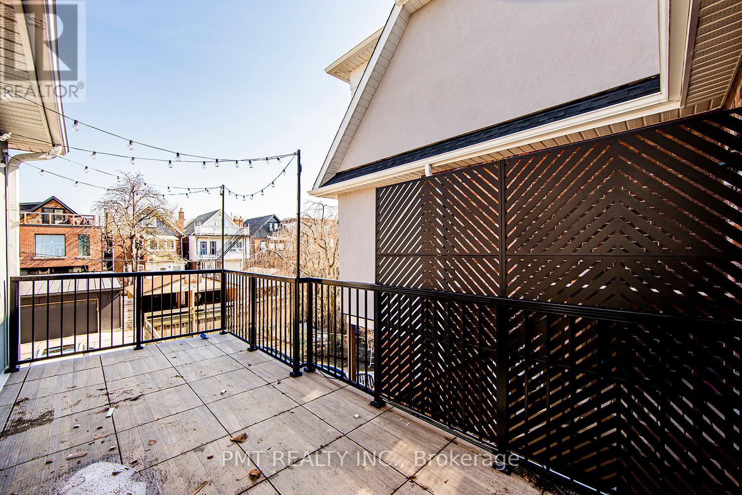 A - 17 Lockwood Road, Toronto, Ontario  M4L 3M7 - Photo 30 - E12578418