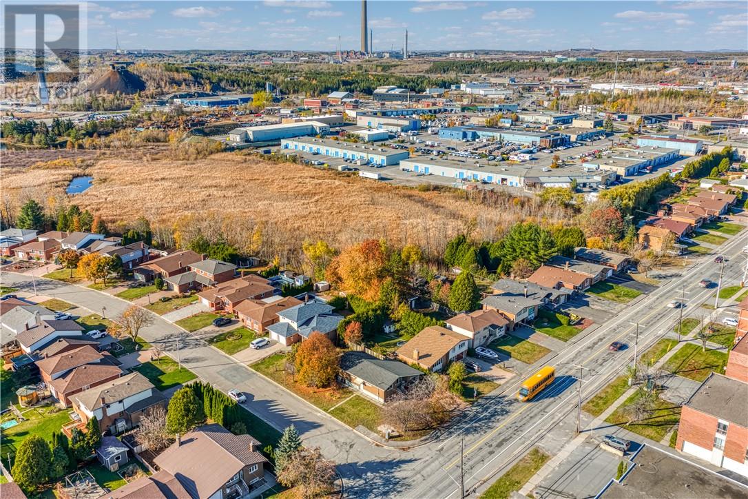 1581 Kelly Lake Road, Sudbury, Ontario  P3E 4L8 - Photo 32 - 2125777