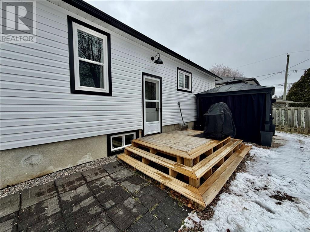 2861 Raymond Street, Greater Sudbury, Ontario  P3B 1W9 - Photo 29 - 2125774