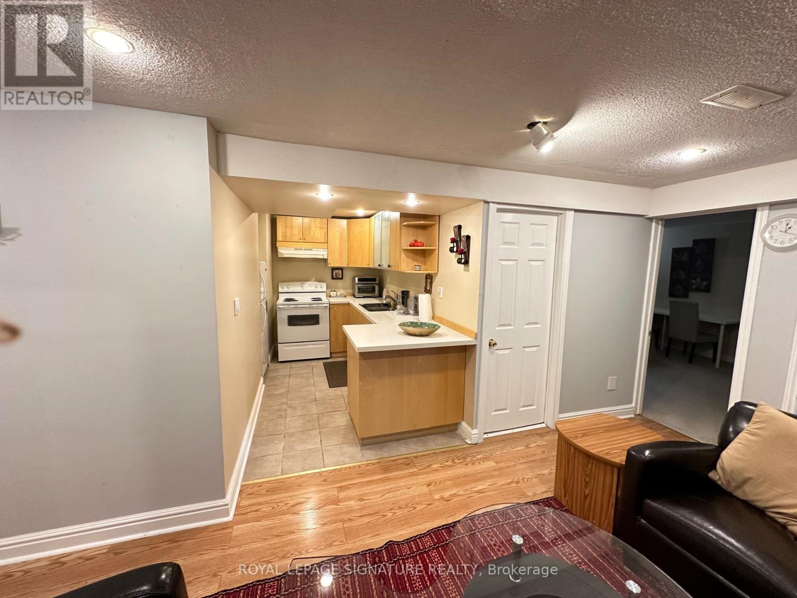 Bsmt - 27 Kiwi Crescent, Richmond Hill, Ontario  L4S 2H3 - Photo 6 - N12578234