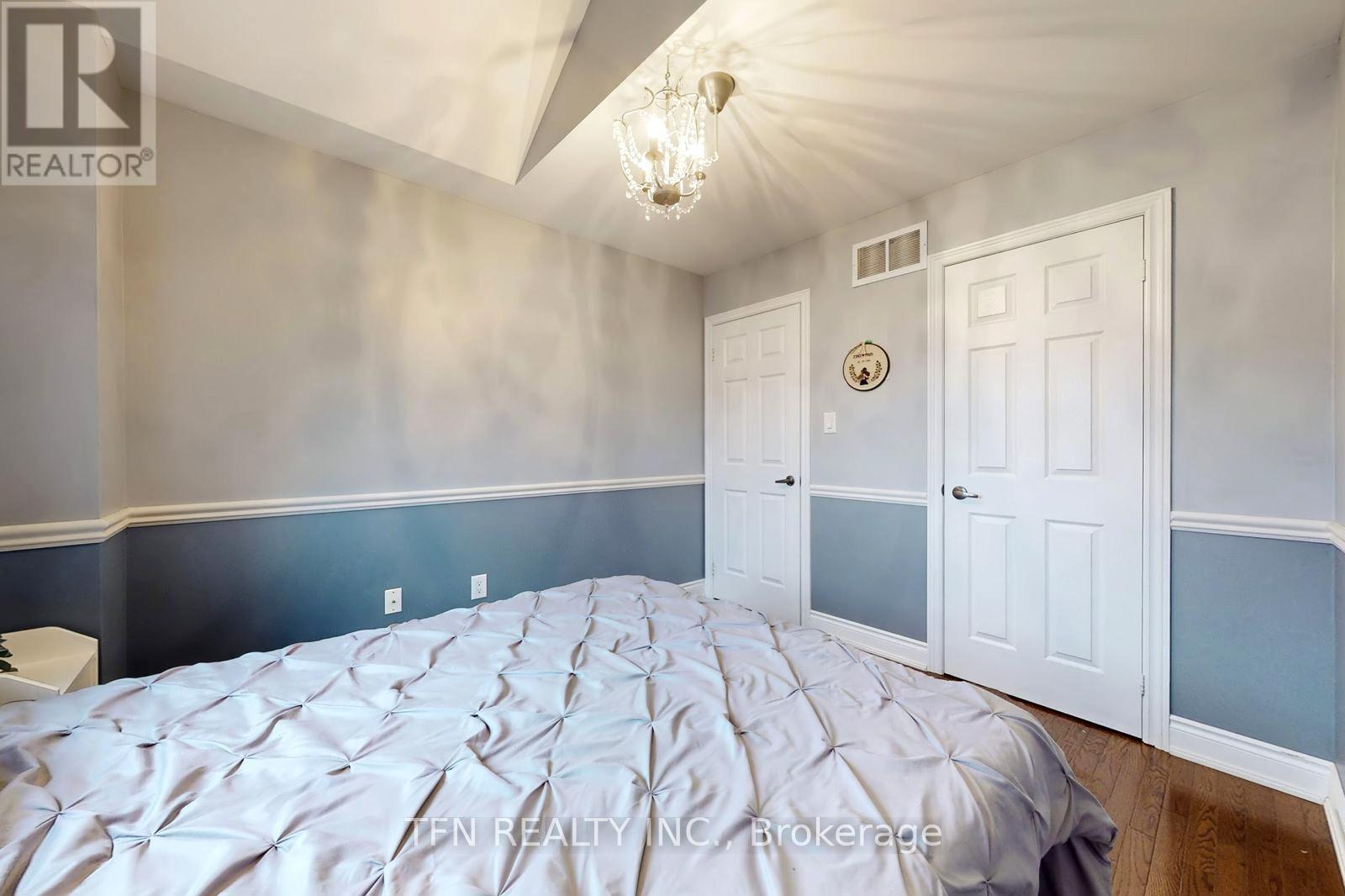 727 Vellore Park Avenue, Vaughan, Ontario  L4H 0K6 - Photo 14 - N12578244