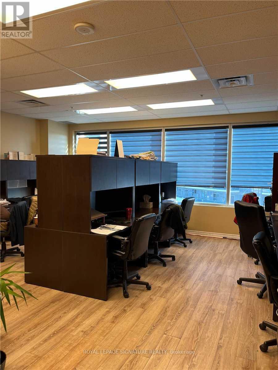 607 - 7191 Yonge Street, Markham, Ontario  L3T 2A9 - Photo 9 - N12578260