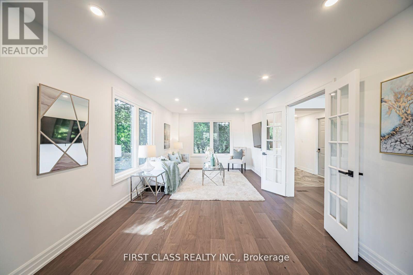 1148 Kingdale Road, Newmarket, Ontario  L3Y 4W1 - Photo 7 - N12578370