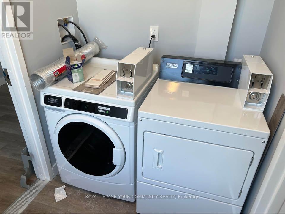 2nd Floor - 20497 Leslie Street, East Gwillimbury, Ontario  L0G 0A5 - Photo 15 - N12578386