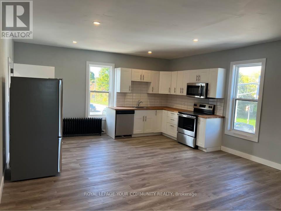 2nd Floor - 20497 Leslie Street, East Gwillimbury, Ontario  L0G 0A5 - Photo 3 - N12578386