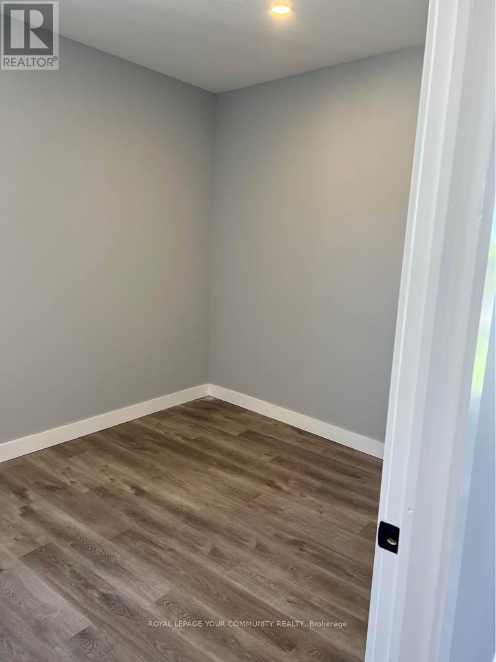 2nd Floor - 20497 Leslie Street, East Gwillimbury, Ontario  L0G 0A5 - Photo 7 - N12578386