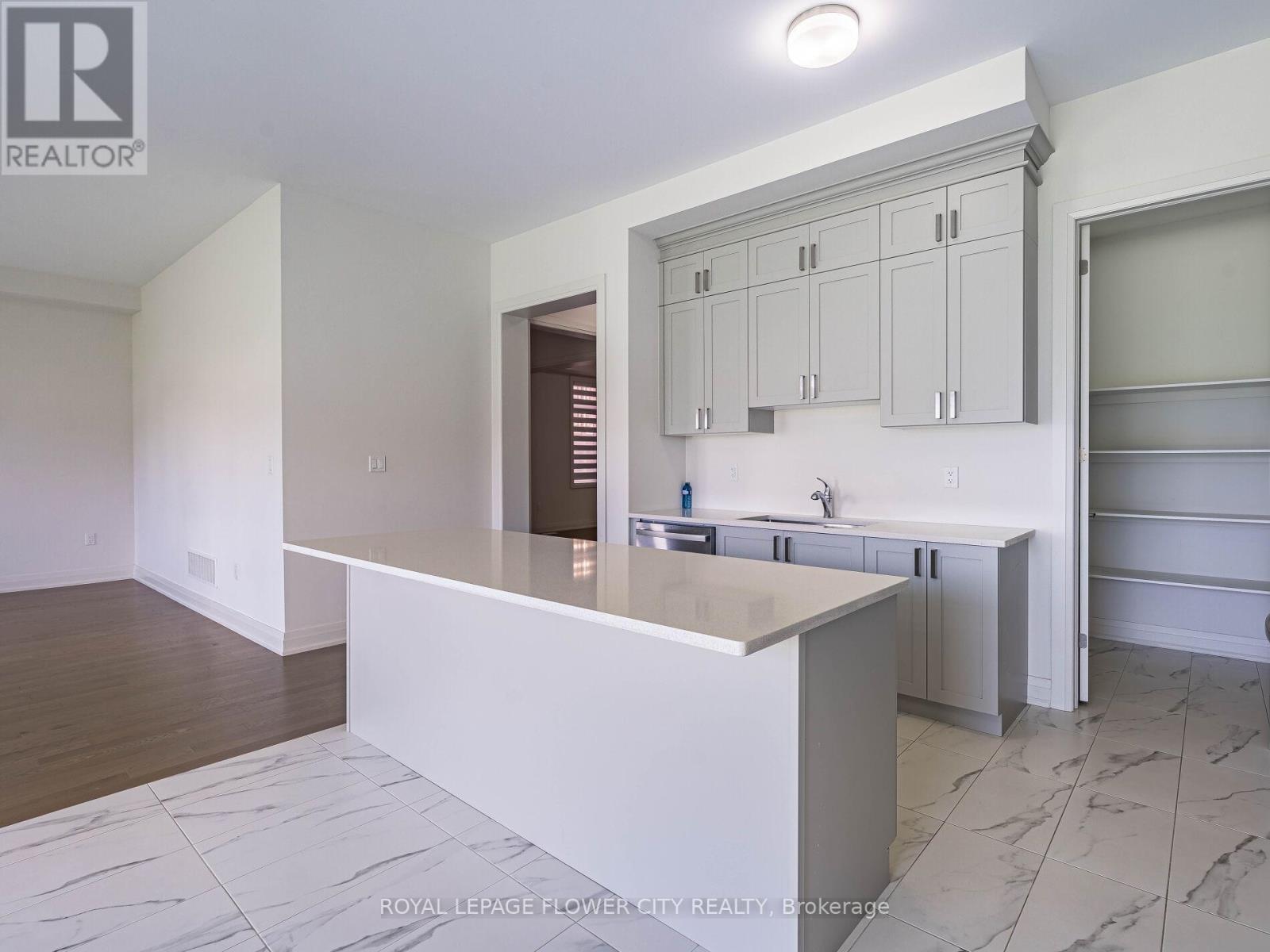 26 Hummingbird Grove, Adjala-Tosorontio (Colgan), Ontario  L0G 1W0 - Photo 13 - N12578408