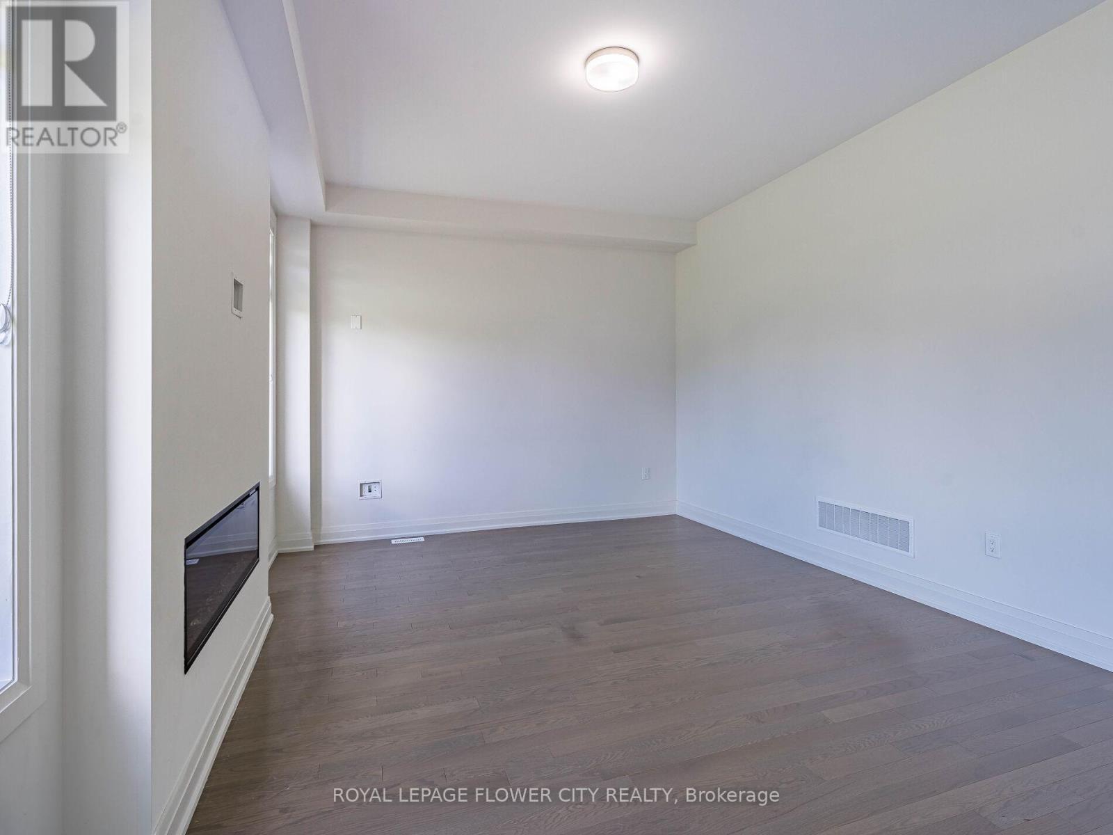 26 Hummingbird Grove, Adjala-Tosorontio (Colgan), Ontario  L0G 1W0 - Photo 23 - N12578408