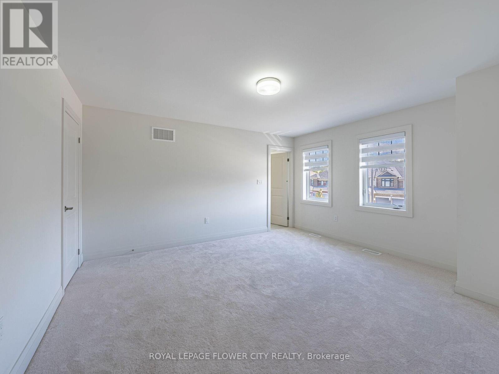 26 Hummingbird Grove, Adjala-Tosorontio (Colgan), Ontario  L0G 1W0 - Photo 35 - N12578408