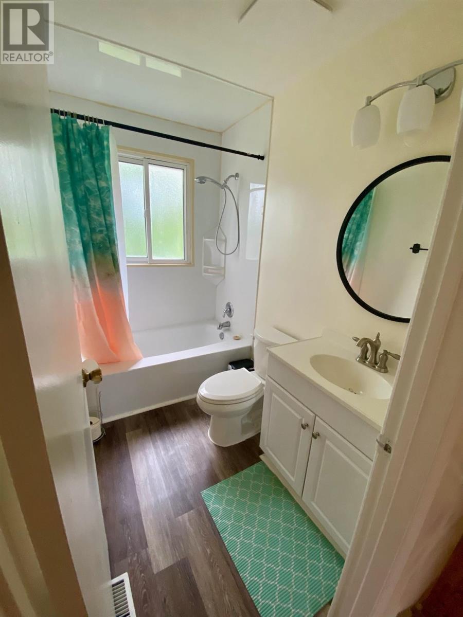 744 Pine St, Sault Ste. Marie, Ontario  P6B 3G1 - Photo 16 - SM253133