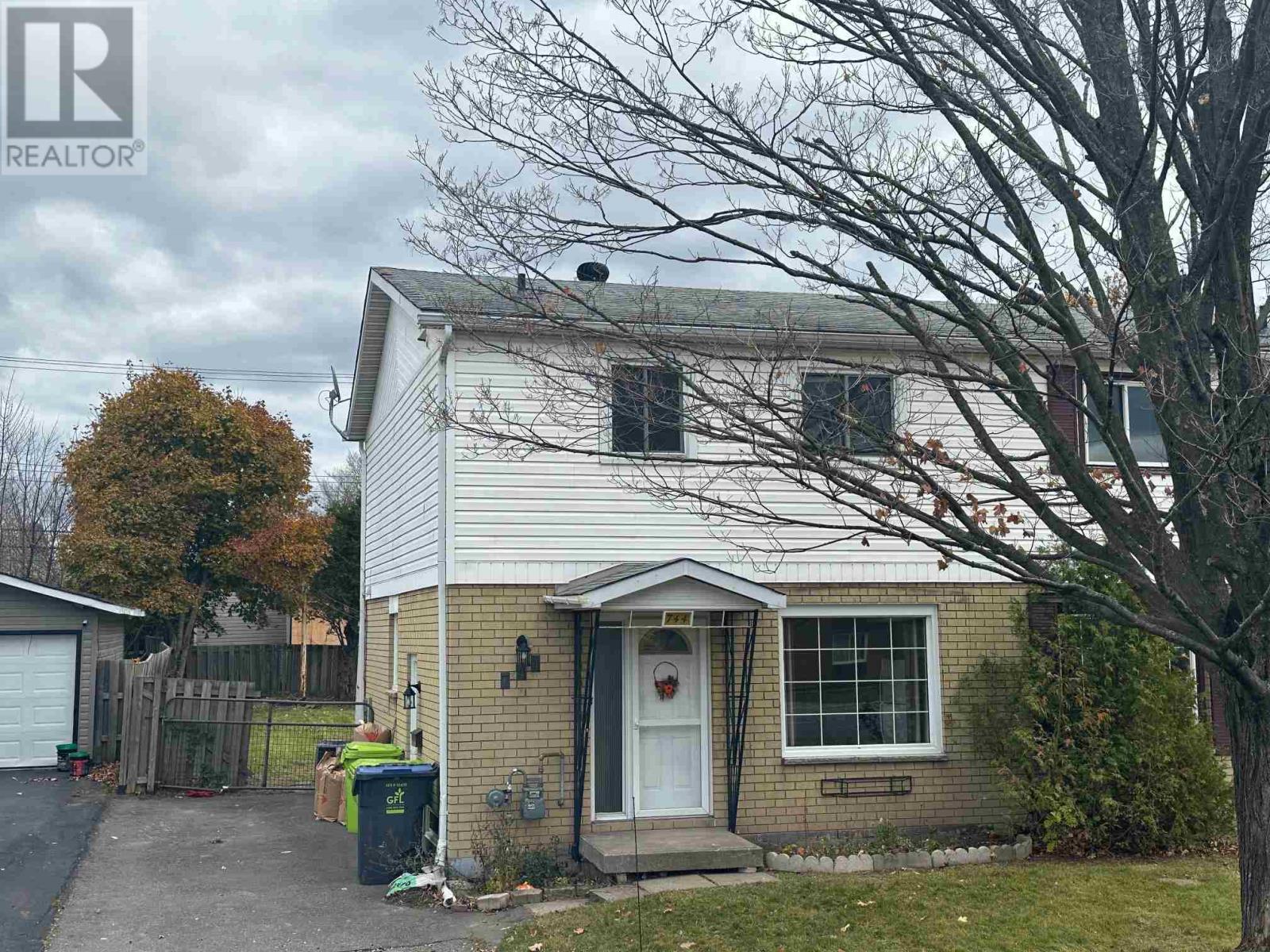 744 Pine ST, Sault Ste. Marie, Ontario