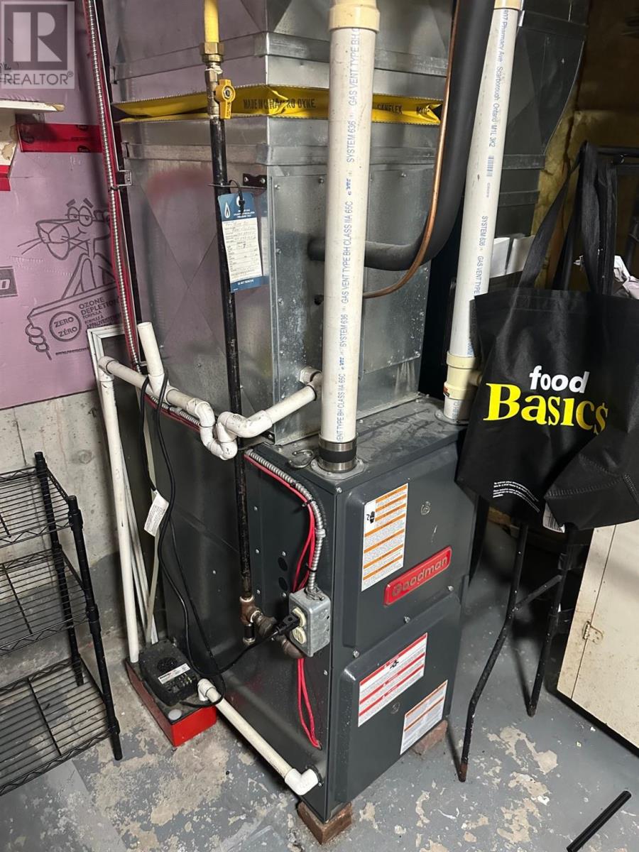 744 Pine St, Sault Ste. Marie, Ontario  P6B 3G1 - Photo 28 - SM253133