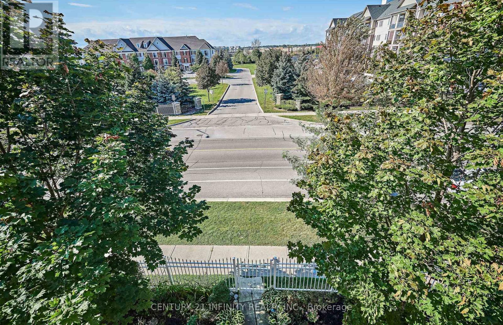 306 - 91 Aspen Springs Drive, Clarington, Ontario  L1C 5J9 - Photo 13 - E12578504