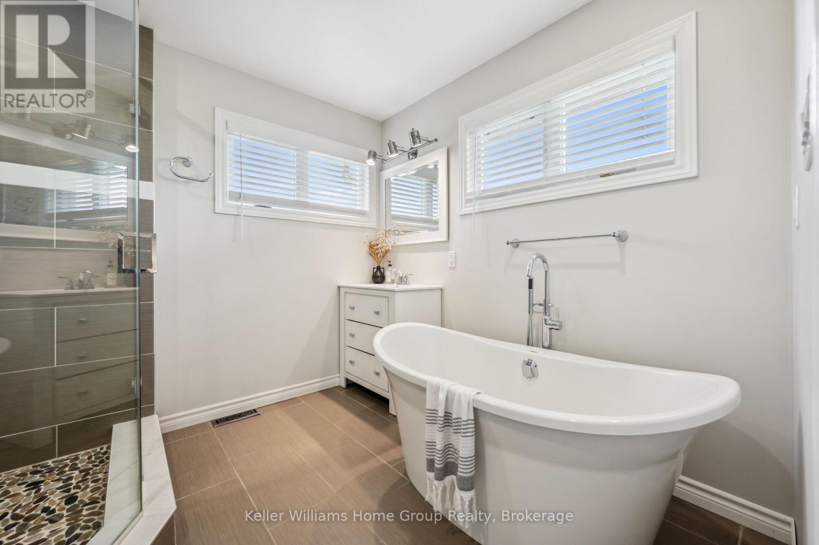 7303 Fifth Line, Wellington North, Ontario  N0B 1J0 - Photo 19 - X12578466