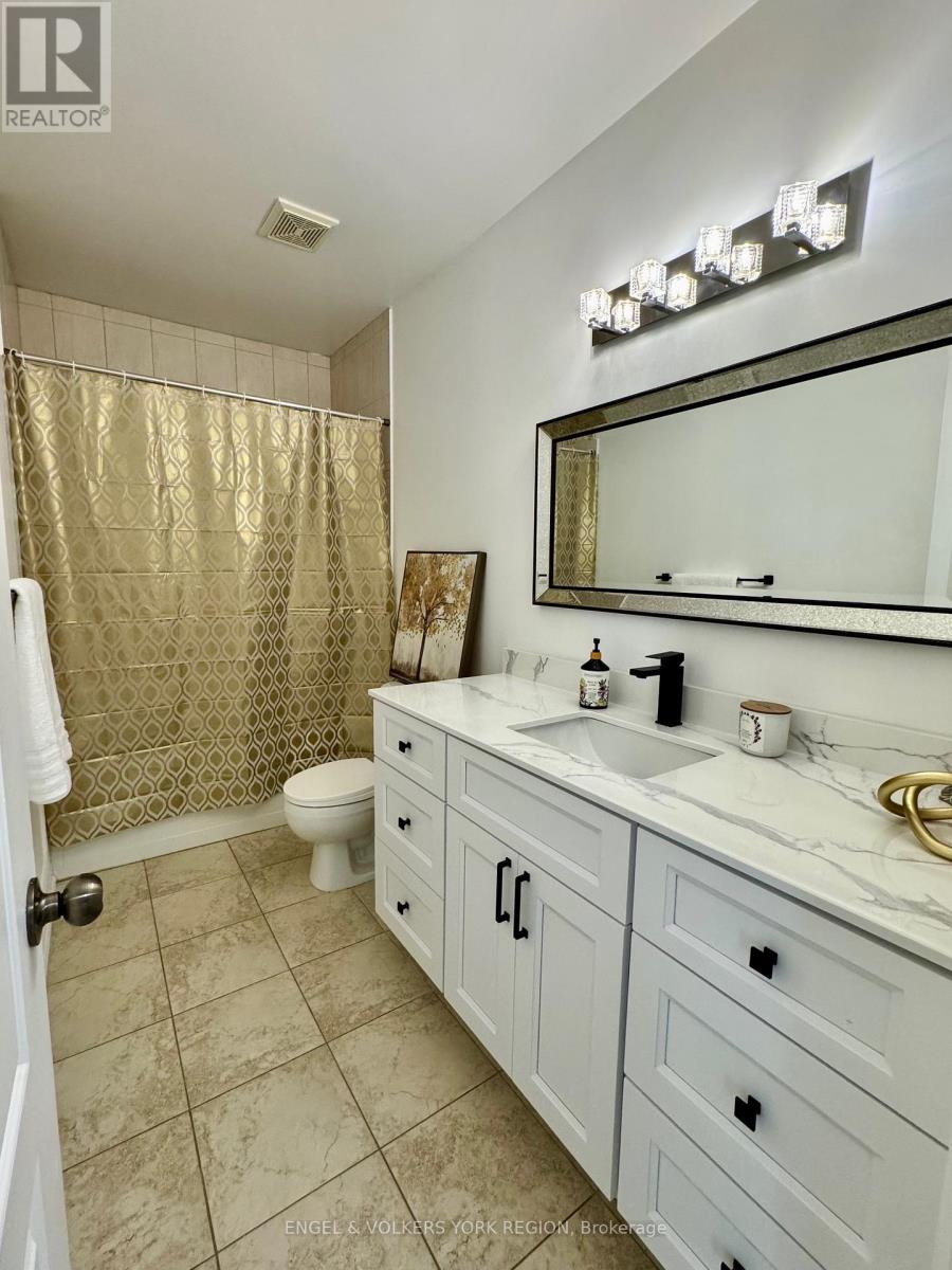 Lower - 125 Sovereign's Gate, Barrie, Ontario  L4N 0Y9 - Photo 13 - S12578272