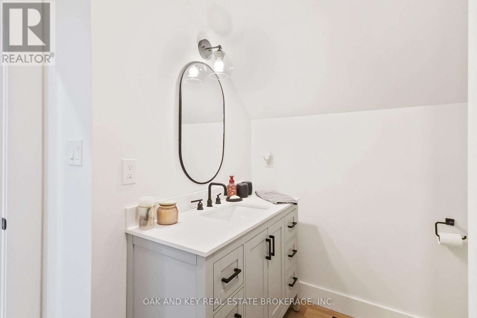 181 Wellington Street, St. Thomas, Ontario  N5R 2S3 - Photo 40 - X12578502