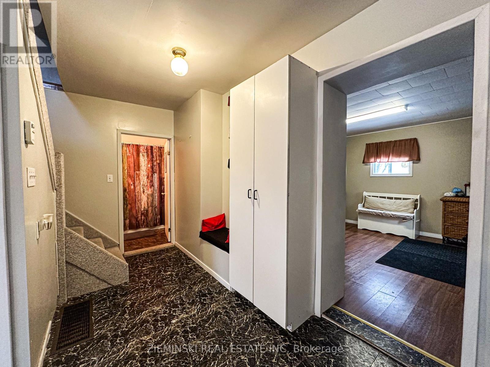 618 Montrock Street, Iroquois Falls, Ontario  P0K 1E0 - Photo 7 - T12578448