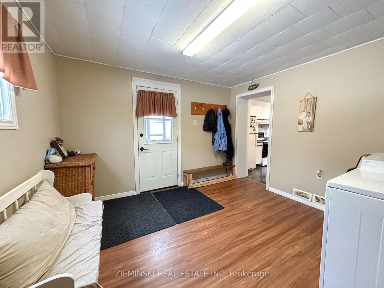 618 Montrock Street, Iroquois Falls, Ontario  P0K 1E0 - Photo 9 - T12578448