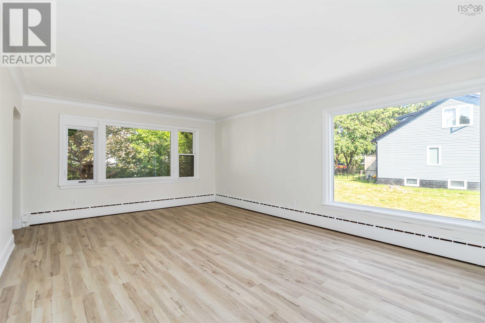 2795 Joseph Howe Drive, Halifax, Nova Scotia  B3L 4G8 - Photo 19 - 202528566