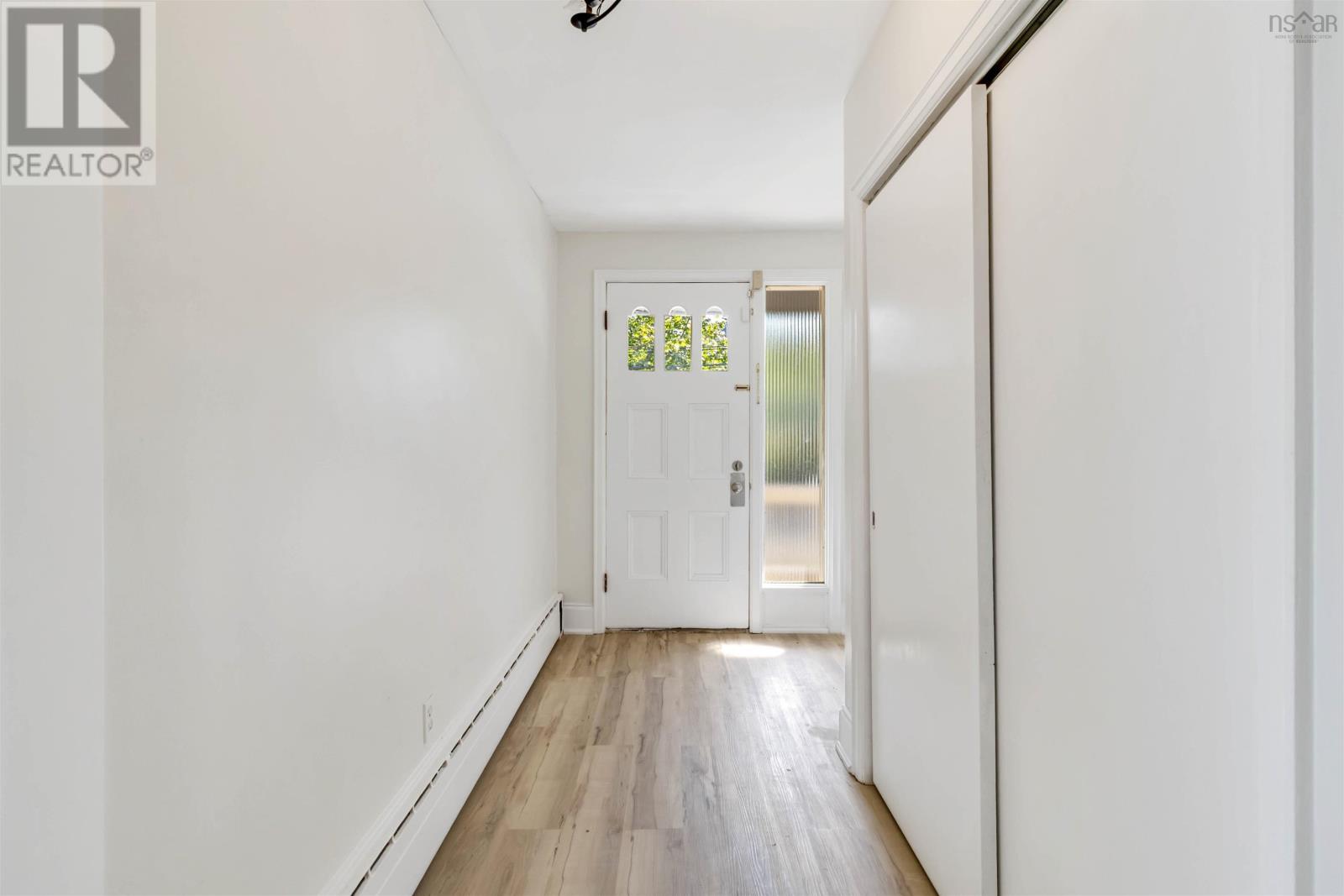 2795 Joseph Howe Drive, Halifax, Nova Scotia  B3L 4G8 - Photo 6 - 202528566