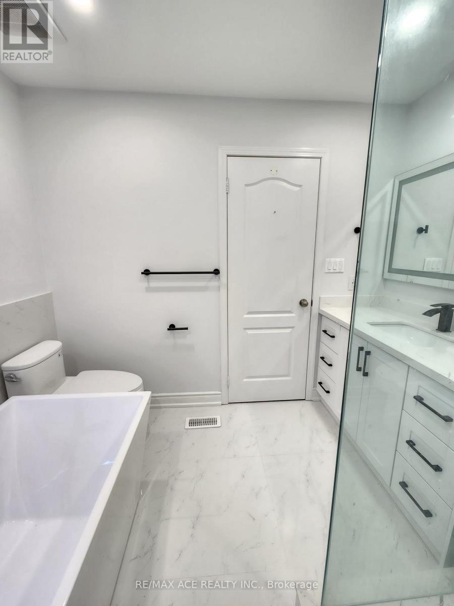 32 Keats Terrace, Brampton, Ontario  L7A 3N1 - Photo 19 - W12578270