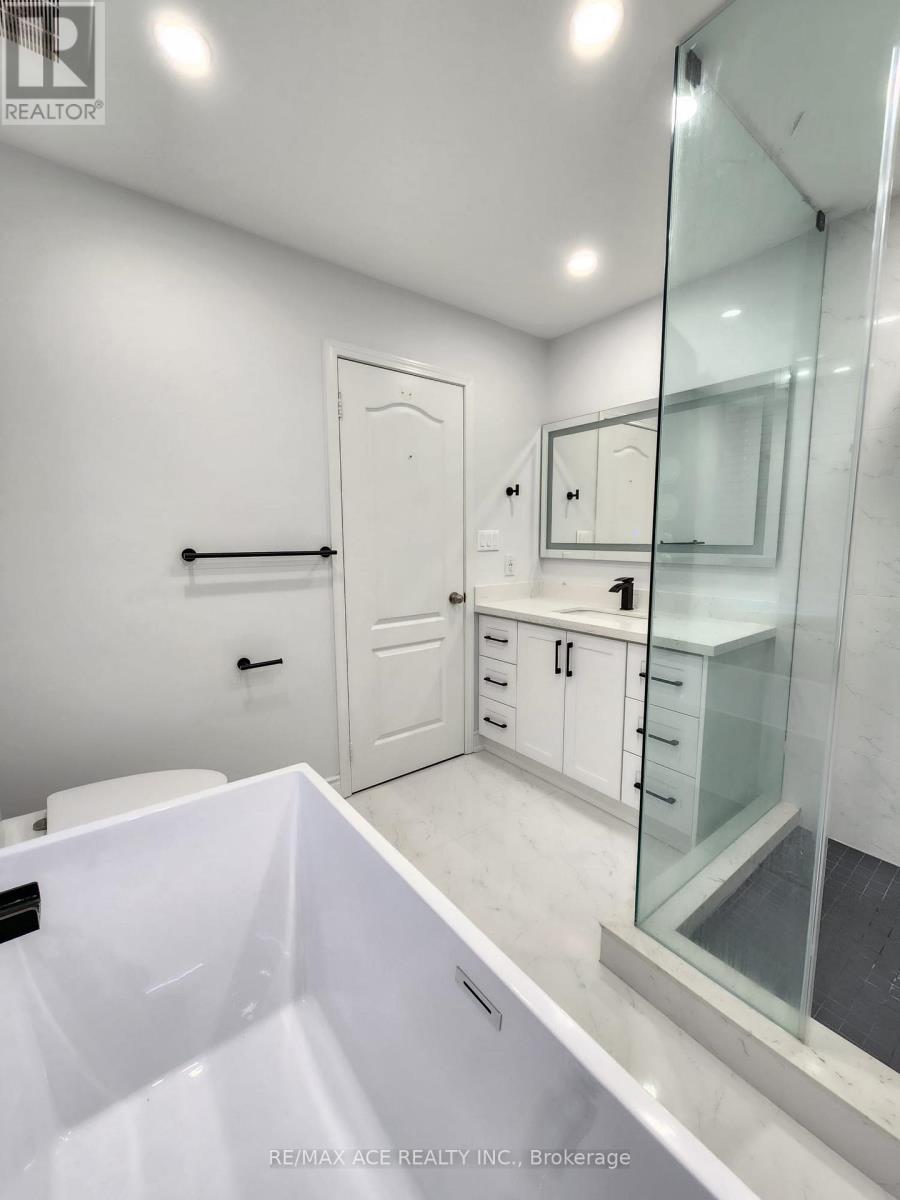 32 Keats Terrace, Brampton, Ontario  L7A 3N1 - Photo 23 - W12578270