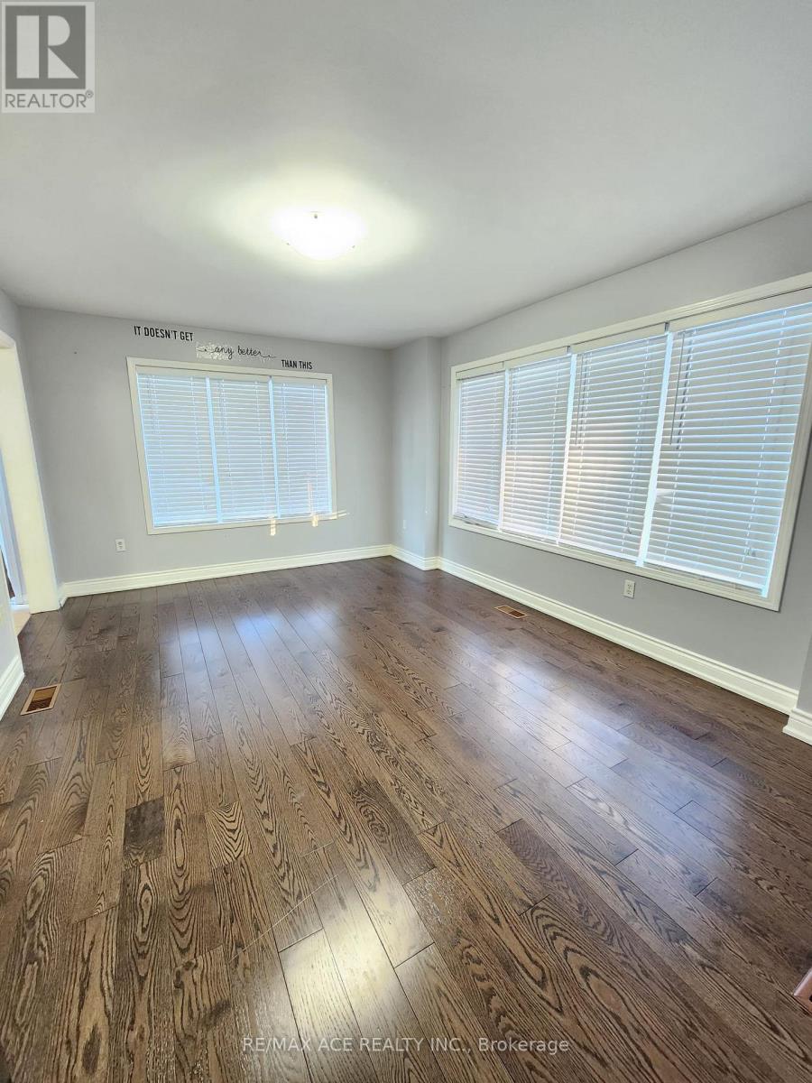 32 Keats Terrace, Brampton, Ontario  L7A 3N1 - Photo 5 - W12578270