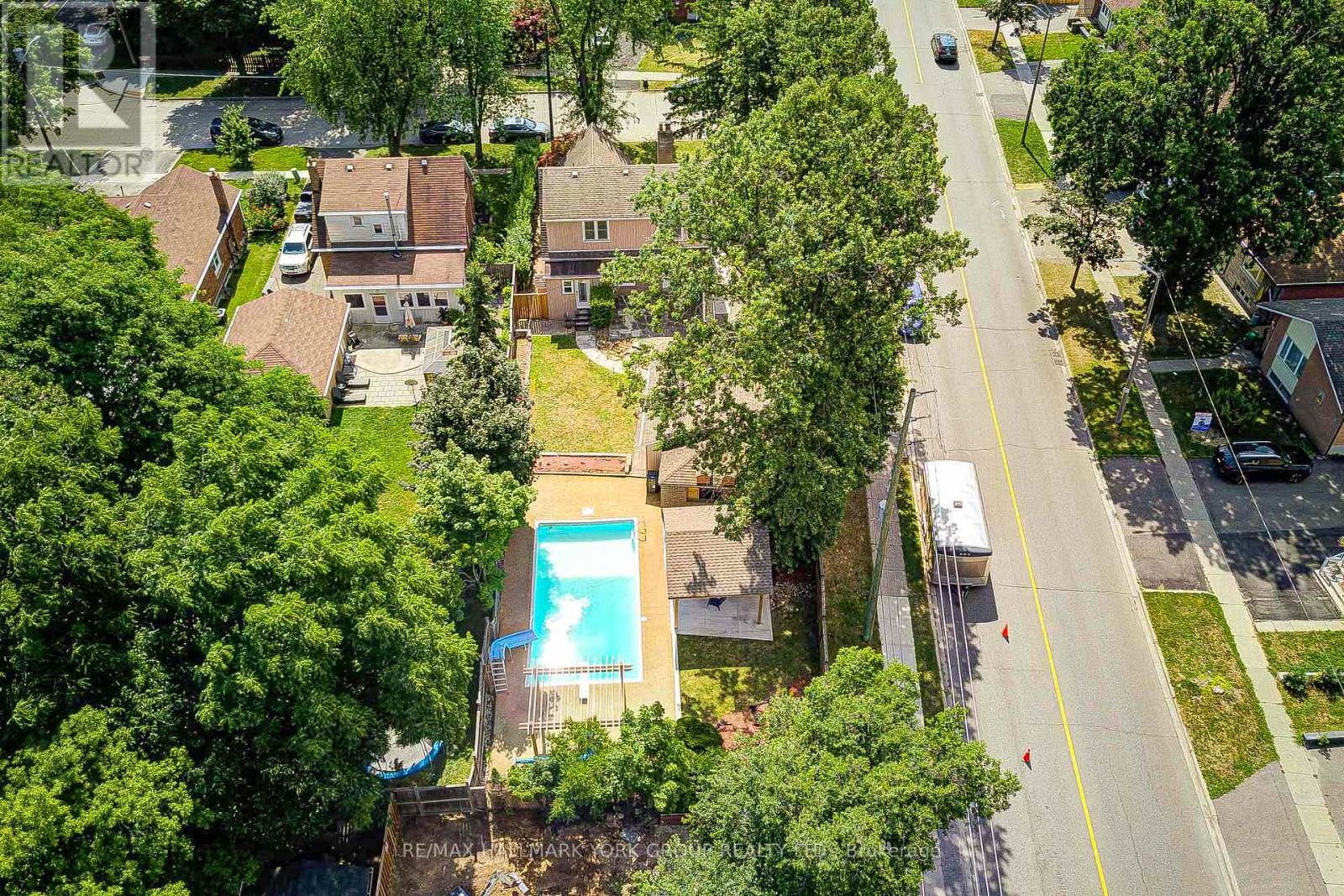 26 Gregory Street, Brampton, Ontario  L6Y 1G1 - Photo 37 - W12578300