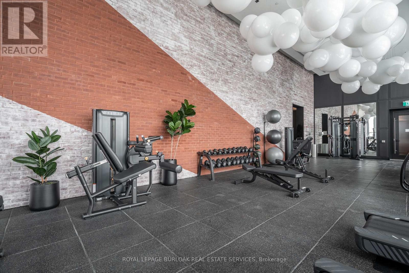 411 - 3200 William Coltson Avenue, Oakville, Ontario  L6H 7W6 - Photo 24 - W12578326