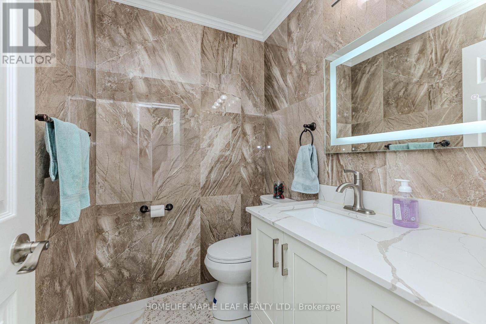 1310 Greenridge Circle, Oakville, Ontario  L6M 2J7 - Photo 21 - W12578330