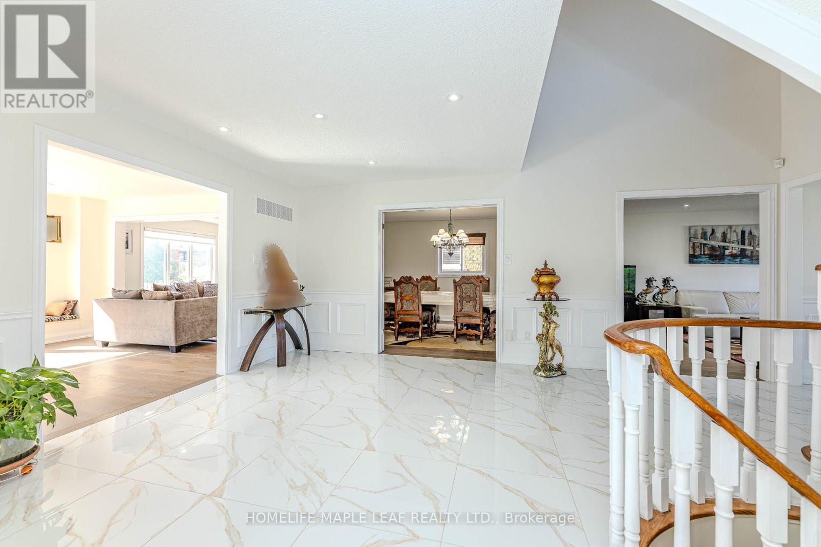 1310 Greenridge Circle, Oakville, Ontario  L6M 2J7 - Photo 22 - W12578330